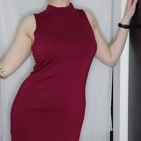 Bluenotes Maroon Dress - Picture 1 of 3